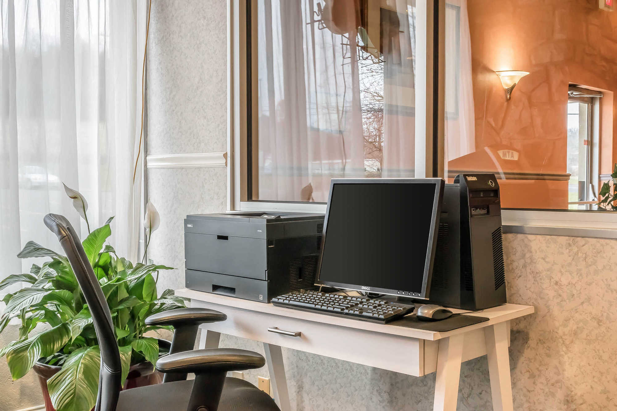 Hotel Baymont By Wyndham Milesburg Facilidades foto