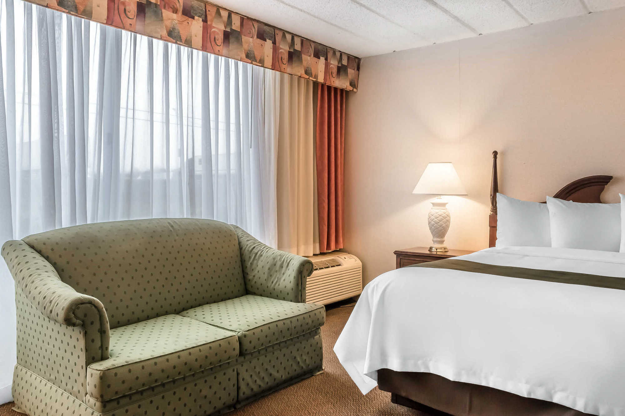 Hotel Baymont By Wyndham Milesburg Habitación foto